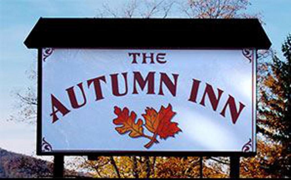 The Autumn Inn Bennington Bagian luar foto